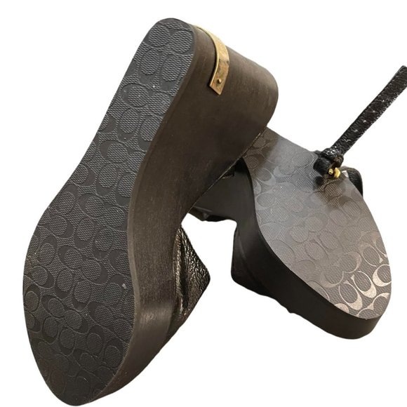 COACH Wedge Heel - Picture 3 of 3